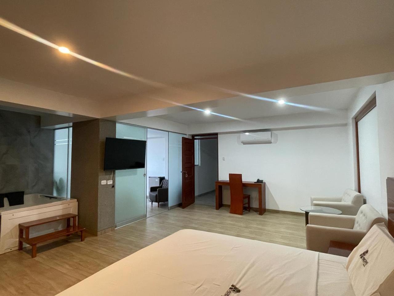 Hotel Americano Jaen Luaran gambar