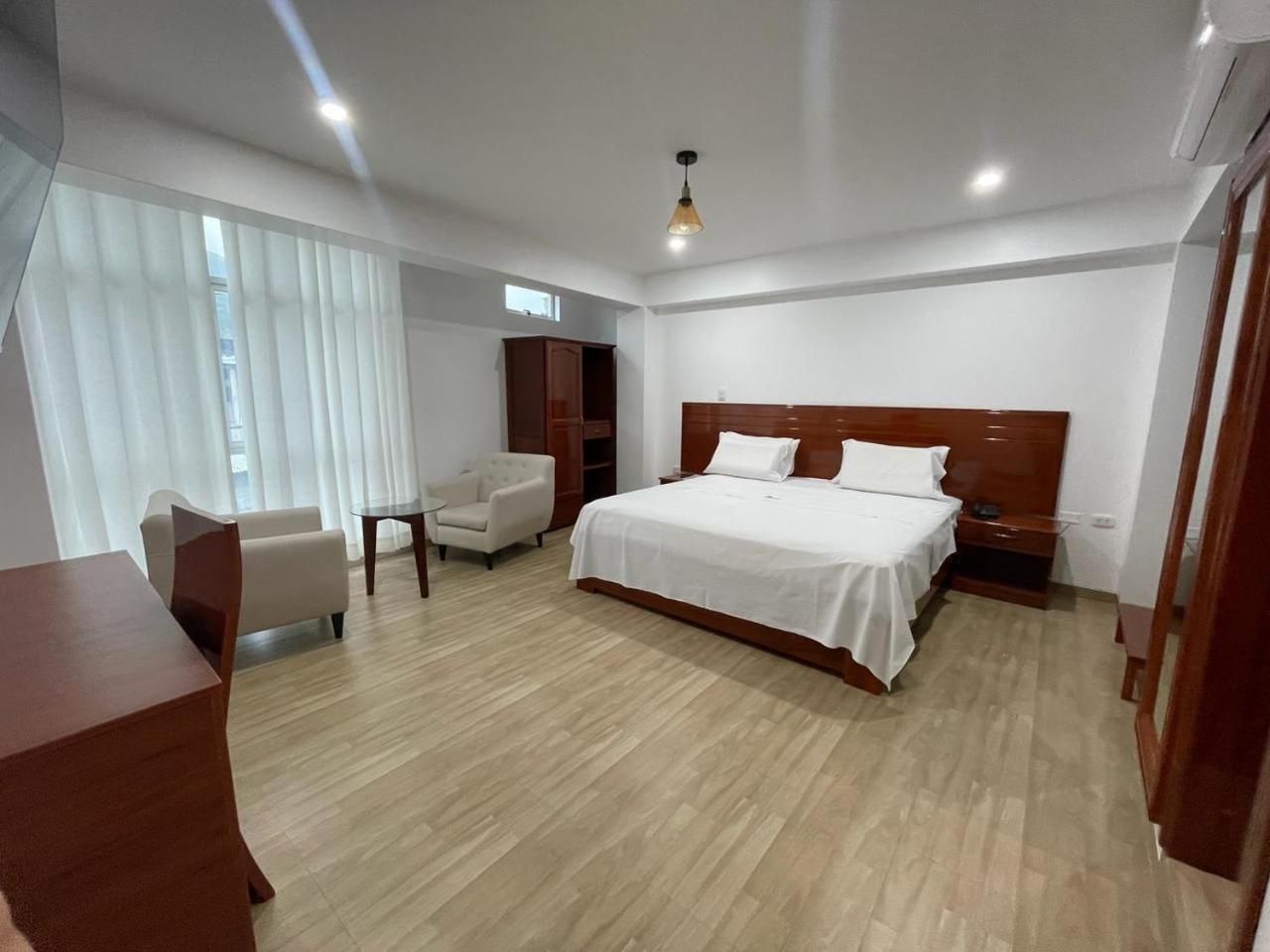 Hotel Americano Jaen Luaran gambar