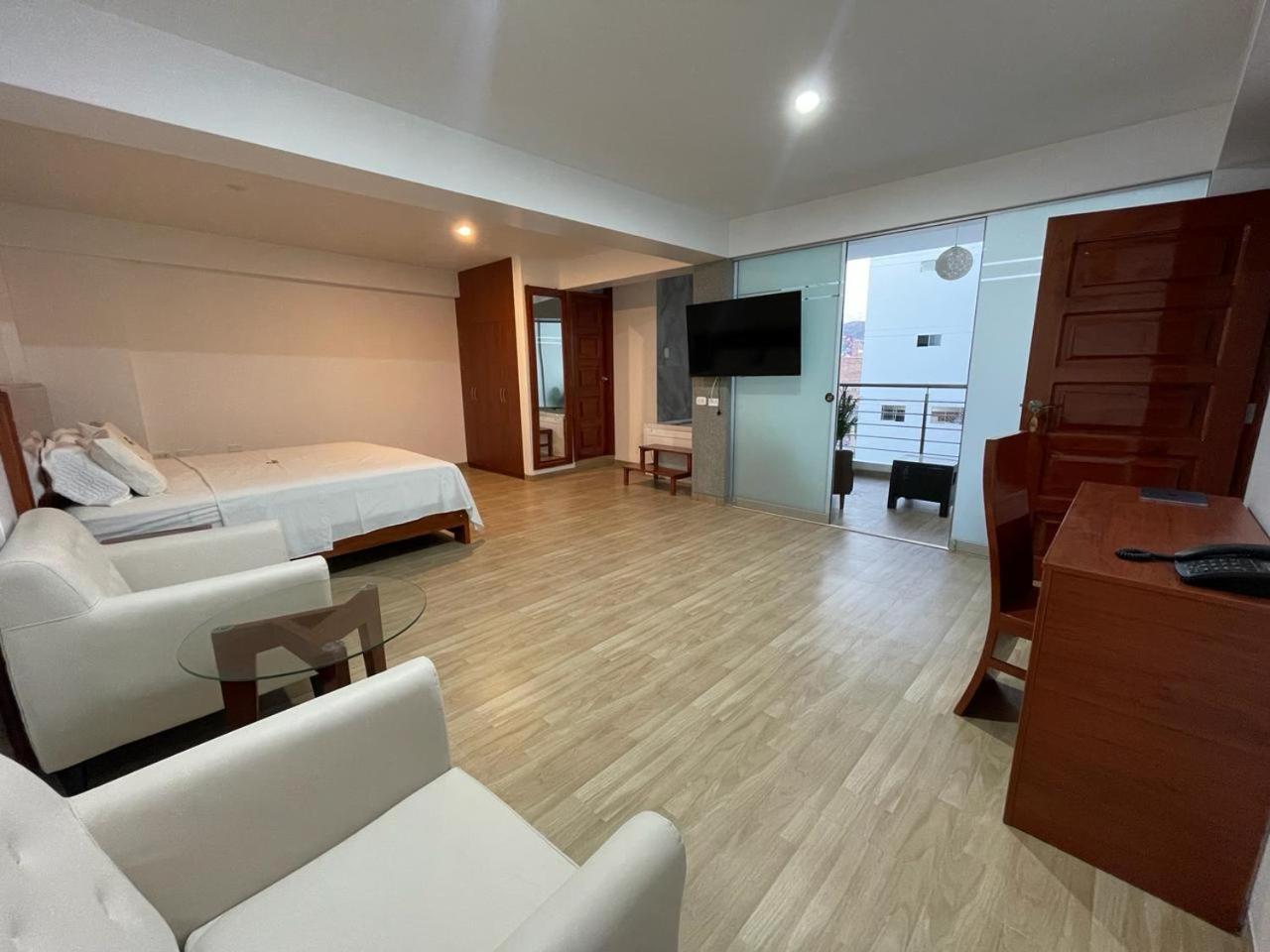 Hotel Americano Jaen Luaran gambar